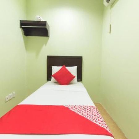 Amani Hotel Kampong Sungai Ramal Dalam Екстериор снимка
