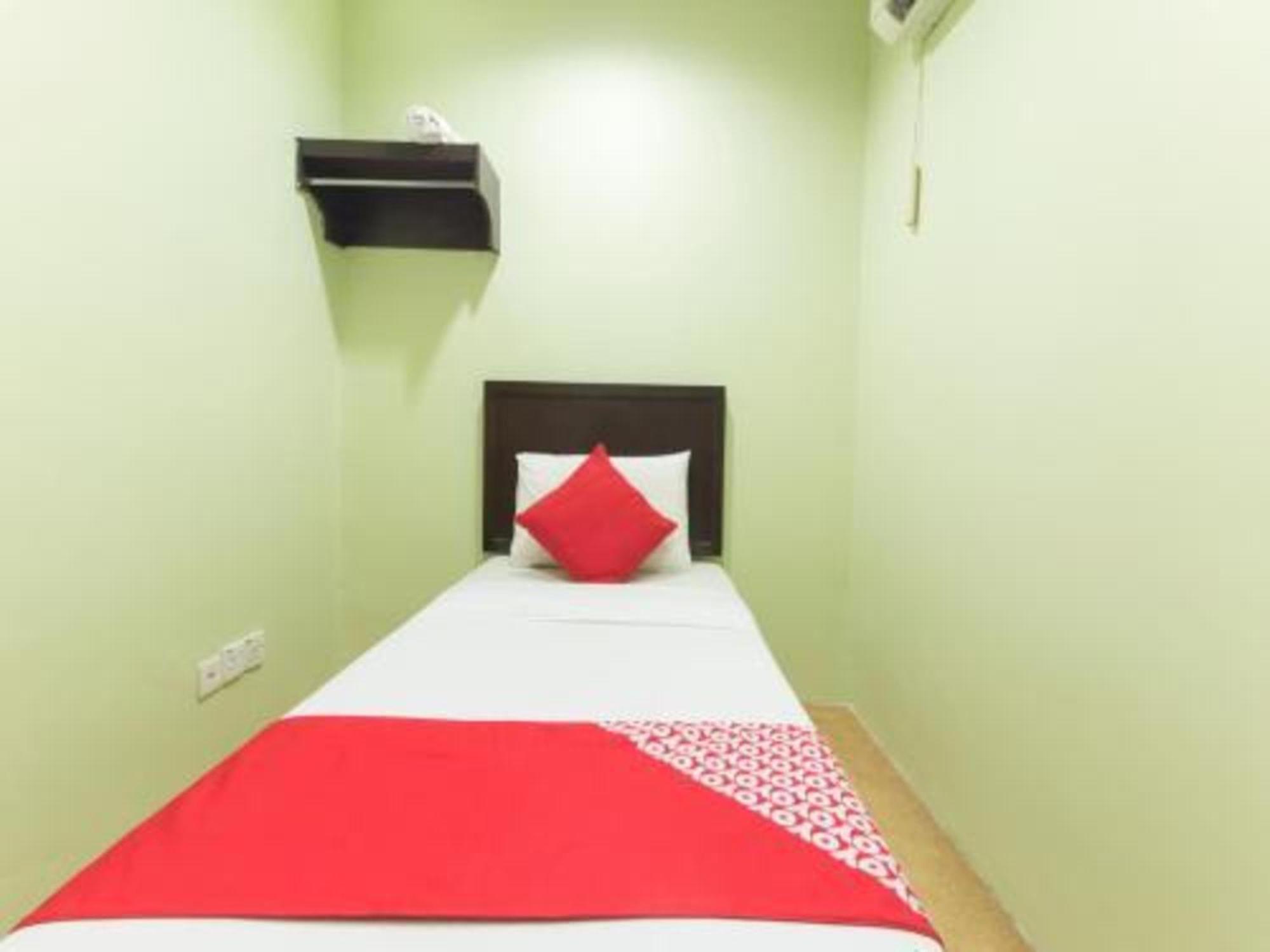 Amani Hotel Kampong Sungai Ramal Dalam Екстериор снимка