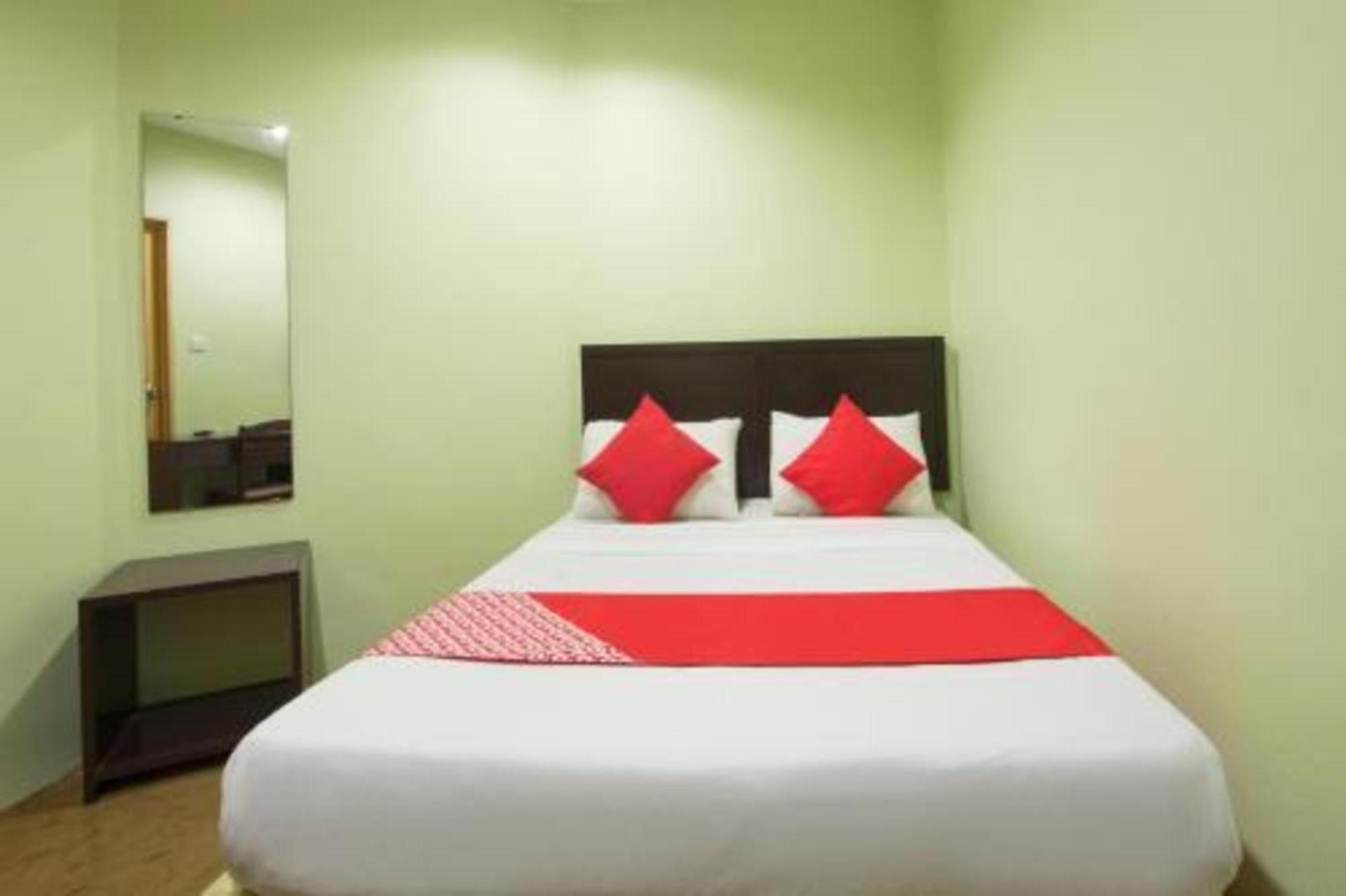 Amani Hotel Kampong Sungai Ramal Dalam Екстериор снимка