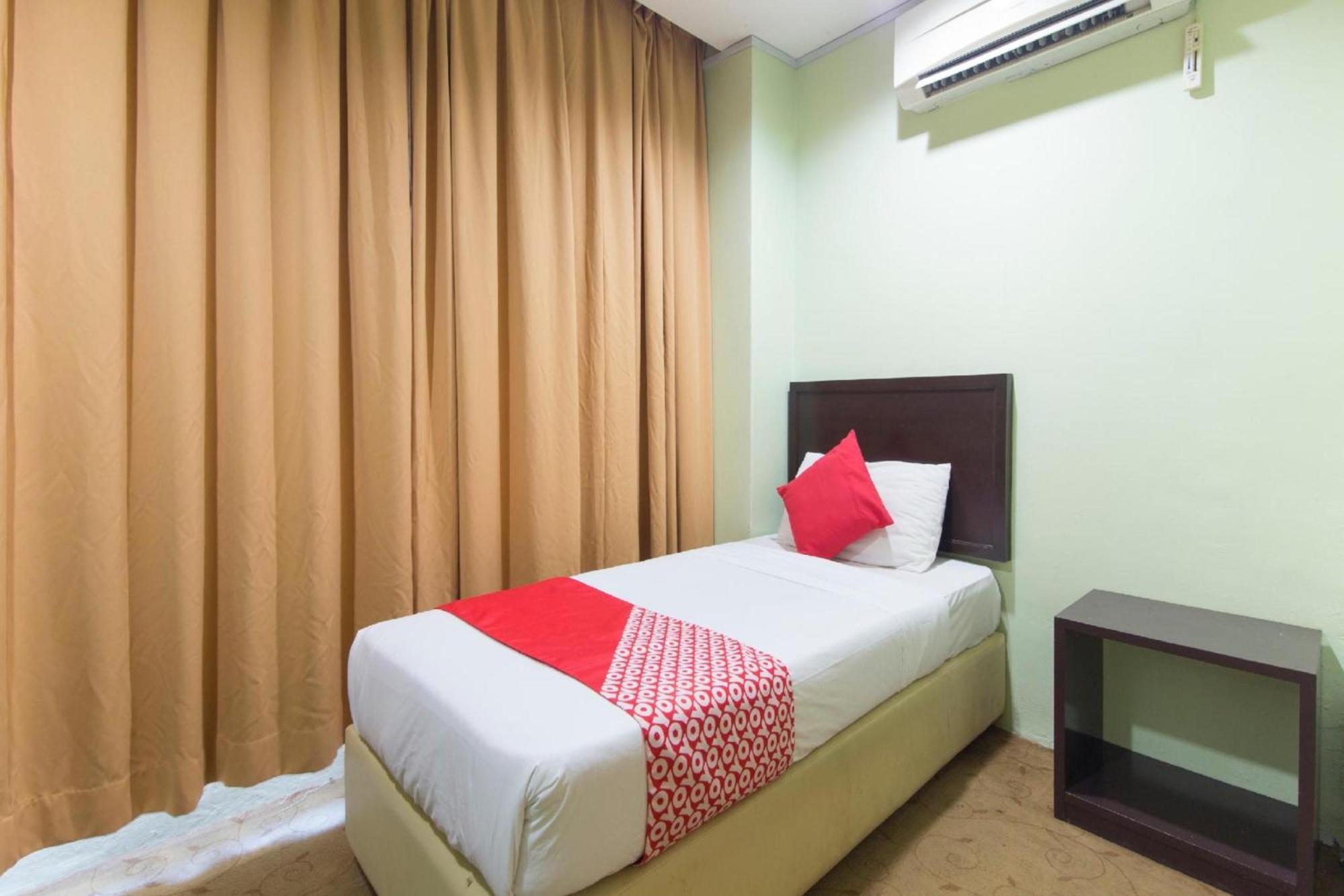 Amani Hotel Kampong Sungai Ramal Dalam Екстериор снимка