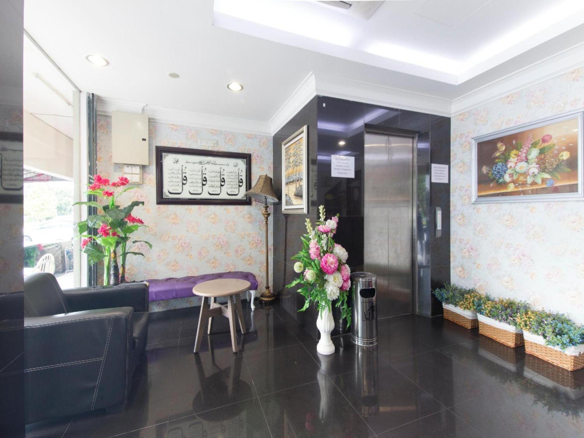 Amani Hotel Kampong Sungai Ramal Dalam Екстериор снимка
